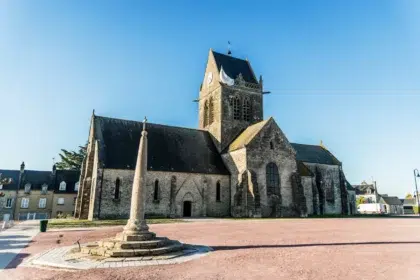 Saint-Mère-Eglise 3 AdobeStock 233975902